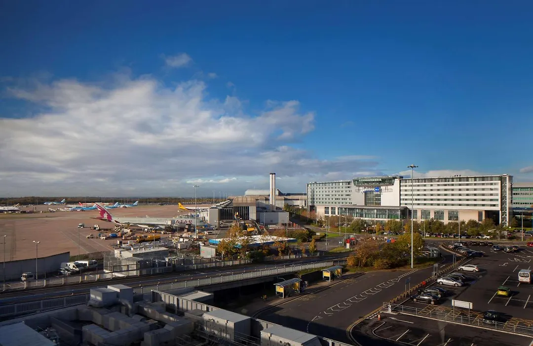 Radisson Blu Manchester Airport-1